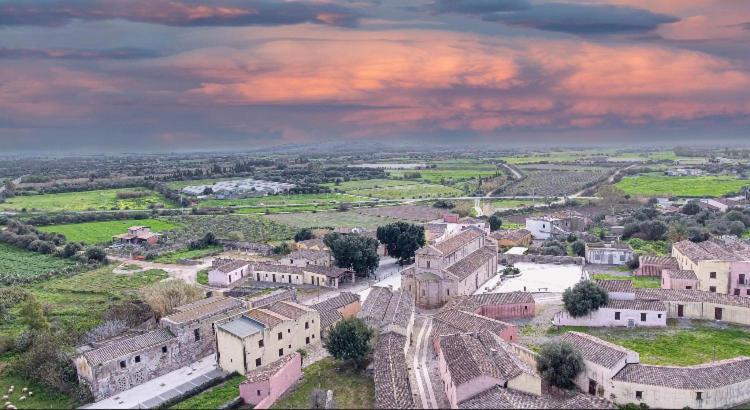 Domus Deiana Case Vacanza San Giovanni Suèrgiu Eksteriør billede